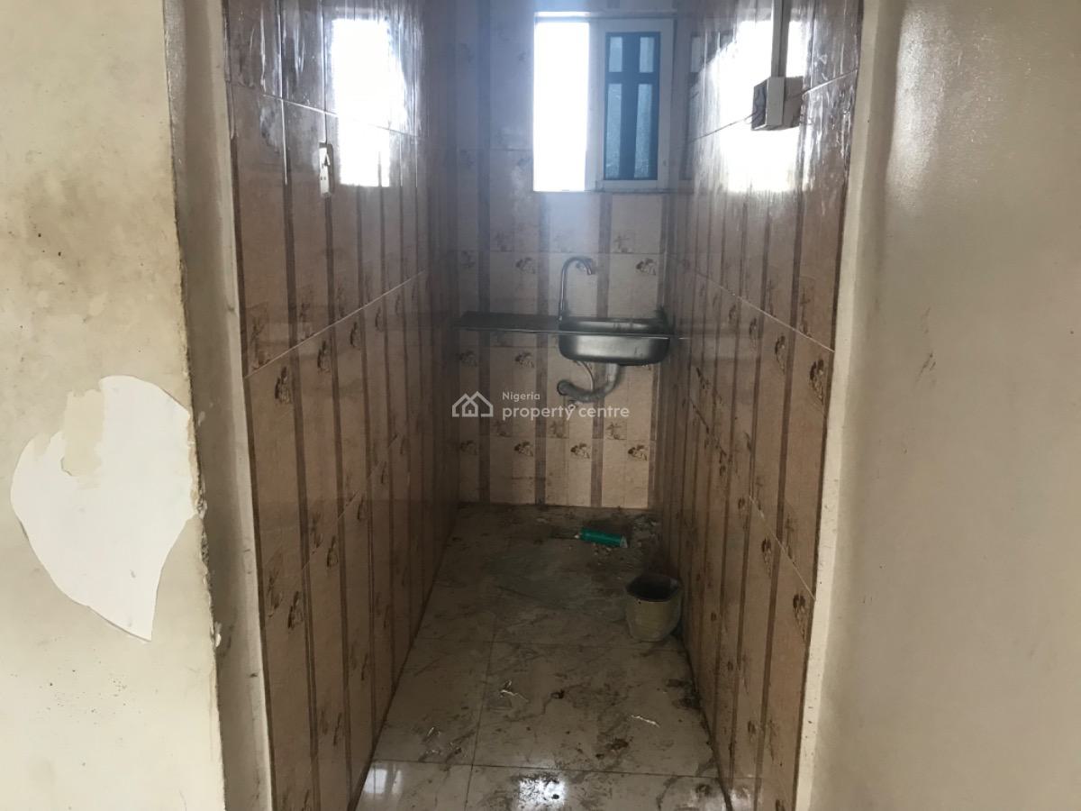 Lovely Miniflat, Onike, Sabo, Yaba, Lagos, Mini Flat (room and Parlour) for Rent