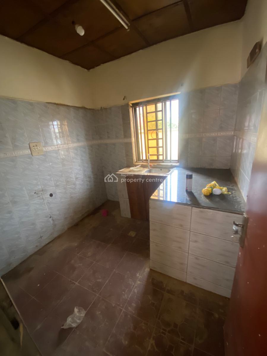 Luxury Two Bedroom Bungalow, Dawaki District, Dawaki, Gwarinpa, Abuja, Flat / Apartment for Rent