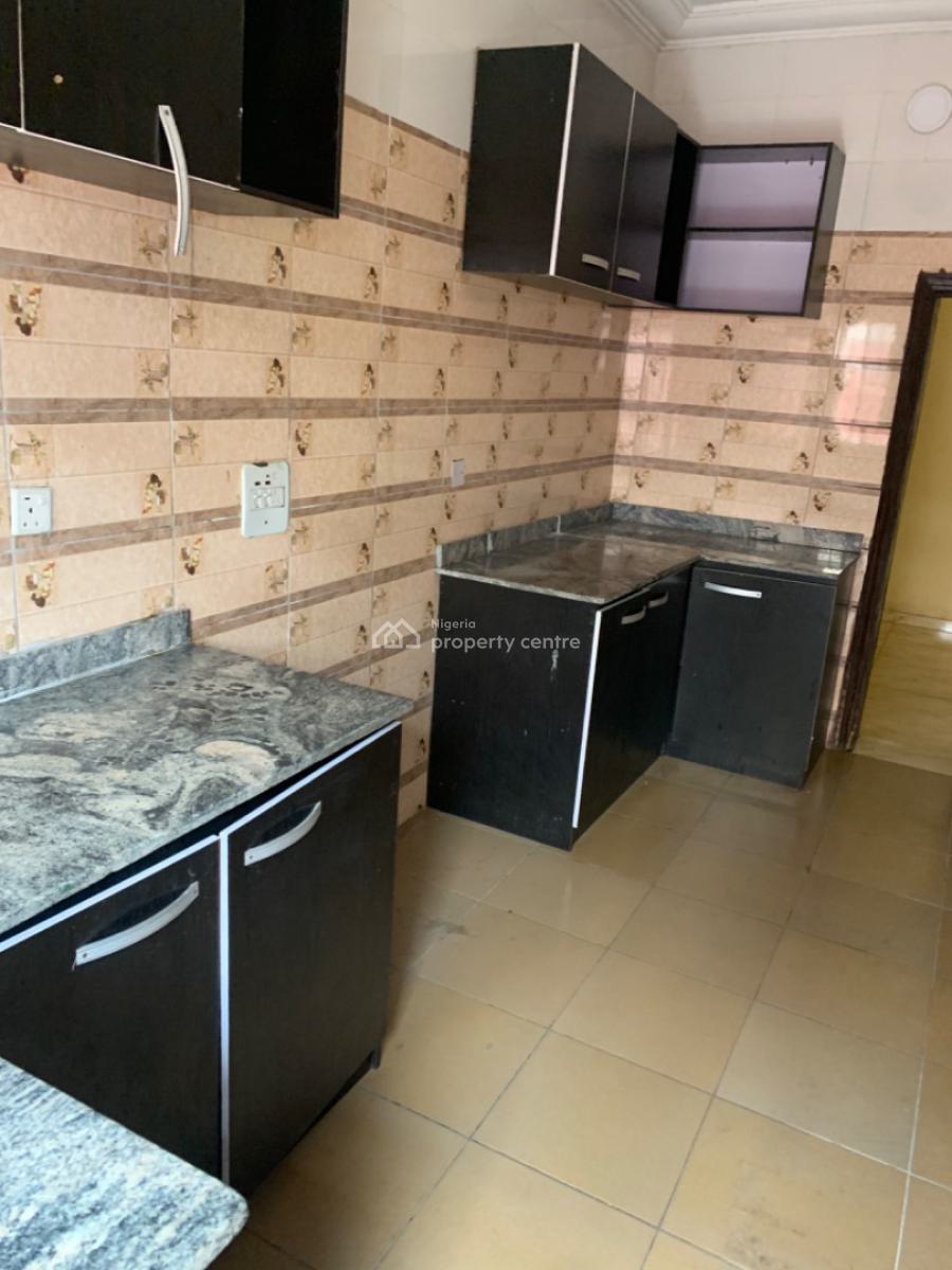 Beautiful Nice 3 Bedroom Flat Ground Floor, Mobil Road, Ilaje, Ajah, Lagos, Flat / Apartment for Rent