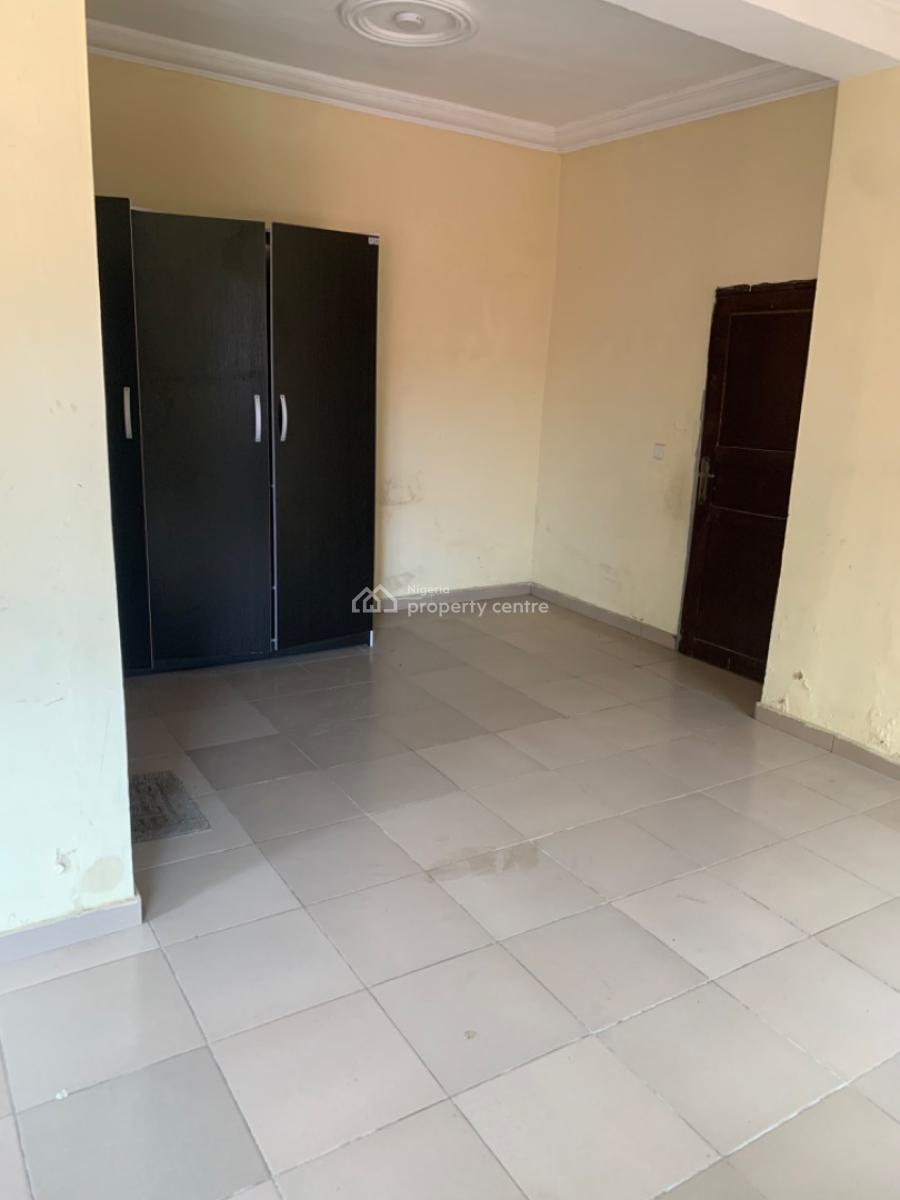 Beautiful Nice 3 Bedroom Flat Ground Floor, Mobil Road, Ilaje, Ajah, Lagos, Flat / Apartment for Rent