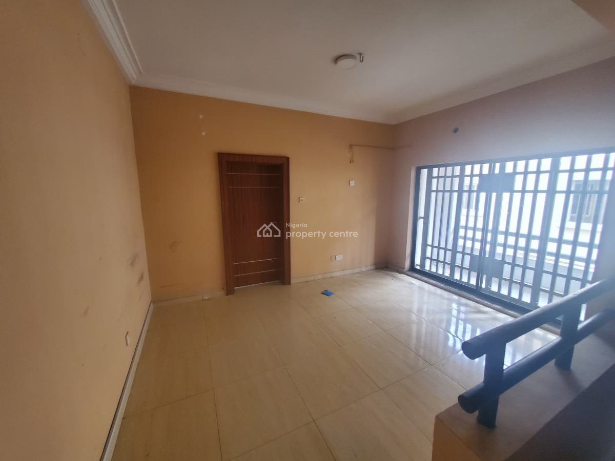 Well Maintained, Tastefully Finished, Four Bedroom Semi Detached Duplex, Lekki Phase 1, Lekki, Lagos, Semi-detached Duplex for Rent