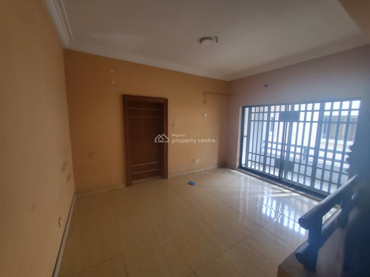Well Maintained, Tastefully Finished, Four Bedroom Semi Detached Duplex, Lekki Phase 1, Lekki, Lagos, Semi-detached Duplex for Rent