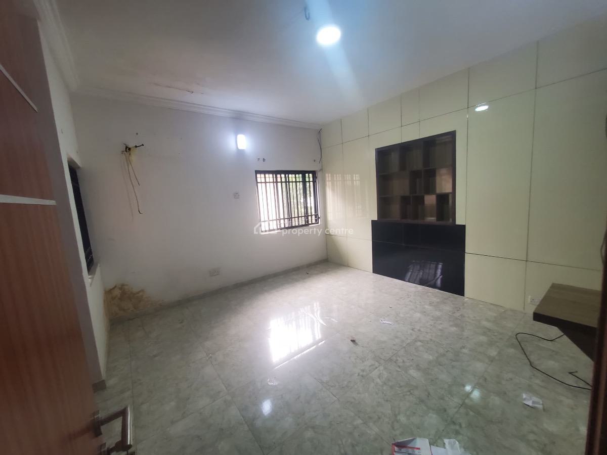 Well Maintained, Tastefully Finished, Four Bedroom Semi Detached Duplex, Lekki Phase 1, Lekki, Lagos, Semi-detached Duplex for Rent