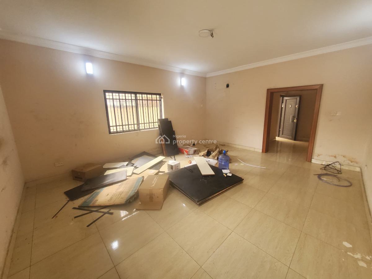 Well Maintained, Tastefully Finished, Four Bedroom Semi Detached Duplex, Lekki Phase 1, Lekki, Lagos, Semi-detached Duplex for Rent