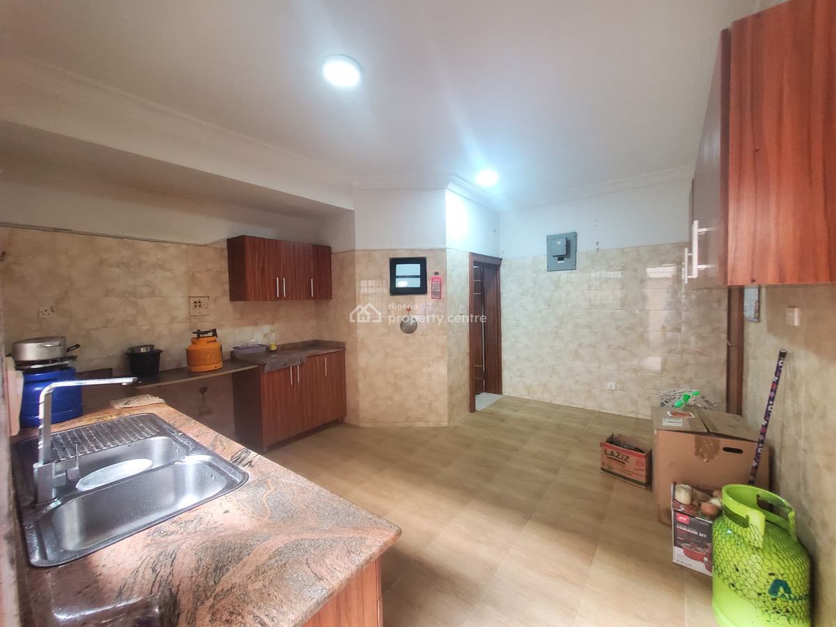 Well Maintained, Tastefully Finished, Four Bedroom Semi Detached Duplex, Lekki Phase 1, Lekki, Lagos, Semi-detached Duplex for Rent