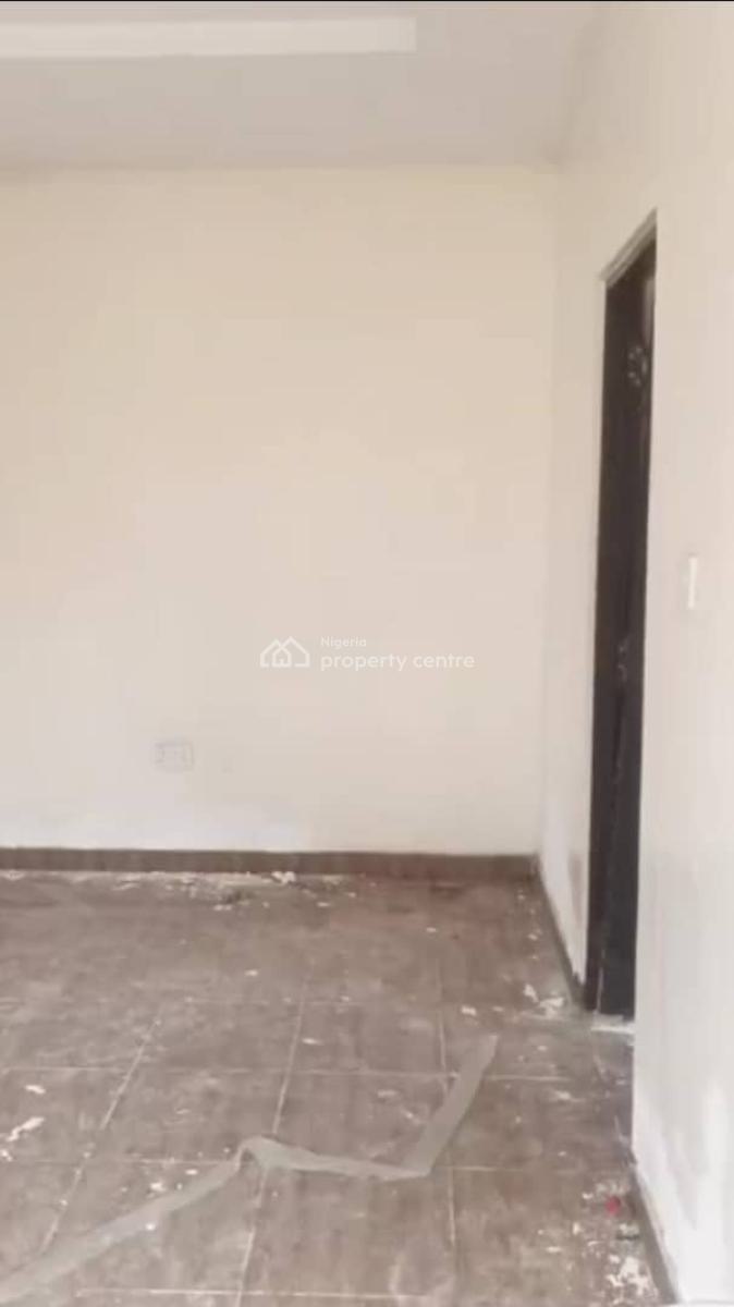 Newly Built 2 Bedroom Flat, Soluyi, Gbagada, Lagos, Flat / Apartment for Rent