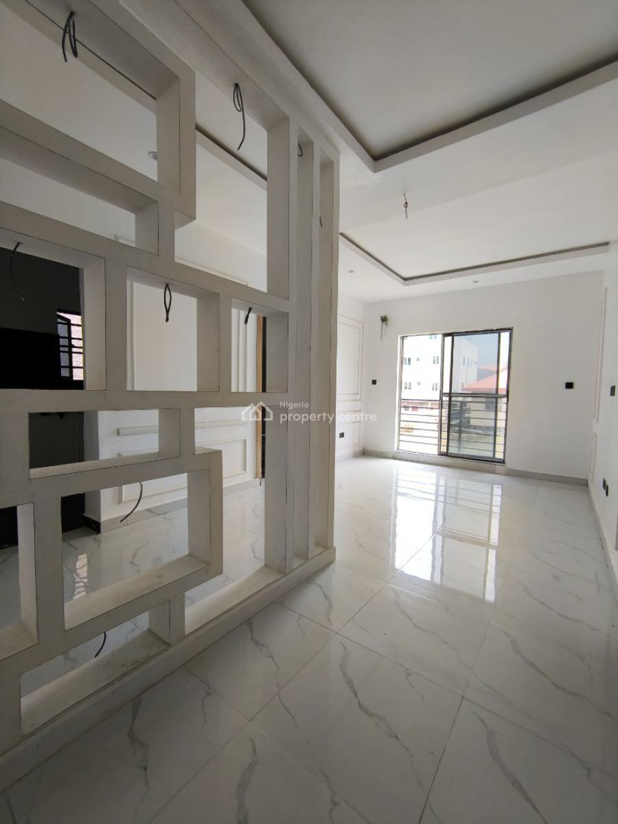 Luxury Brand New 2 Bedroom Apartment, Ologolo, Lekki, Lagos, Flat / Apartment for Rent
