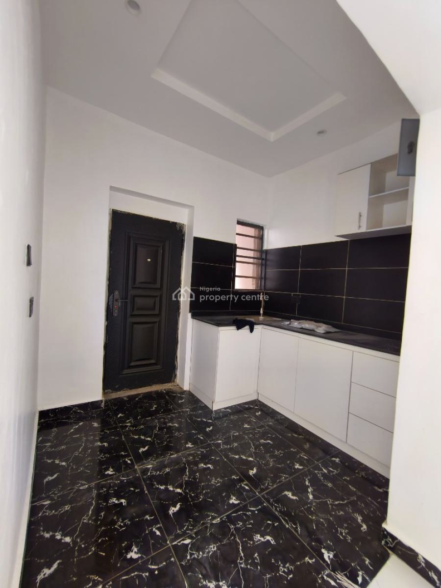 Luxury Brand New 2 Bedroom Apartment, Ologolo, Lekki, Lagos, Flat / Apartment for Rent