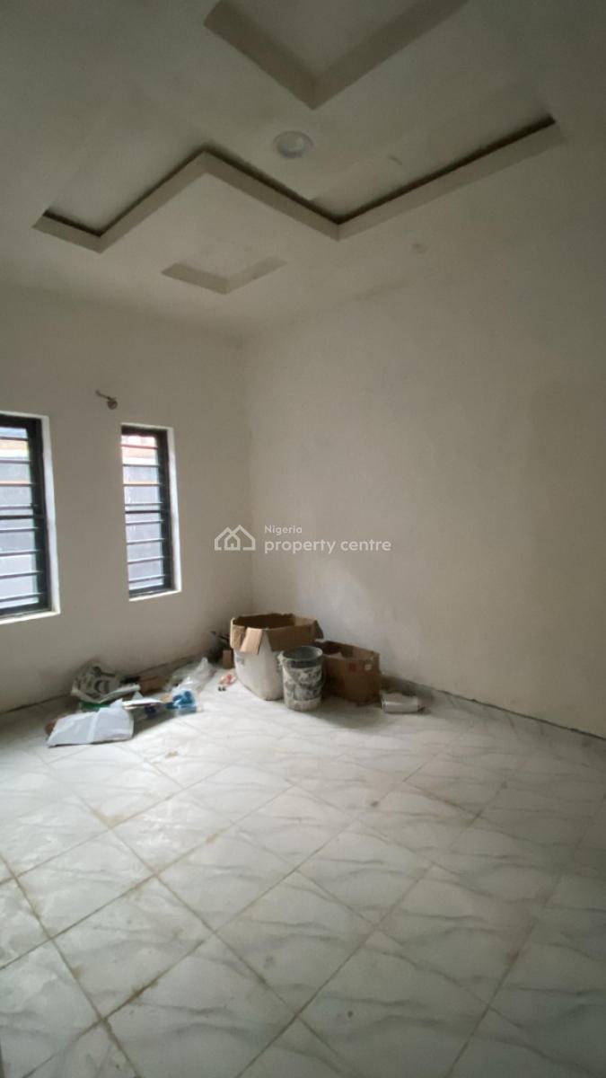 Luxury 2 Bedroom with Excellent Facilities, Alagomeji, Yaba, Lagos, Flat / Apartment for Sale