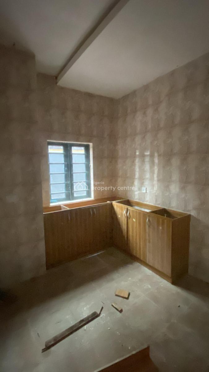 Luxury 2 Bedroom with Excellent Facilities, Alagomeji, Yaba, Lagos, Flat / Apartment for Sale