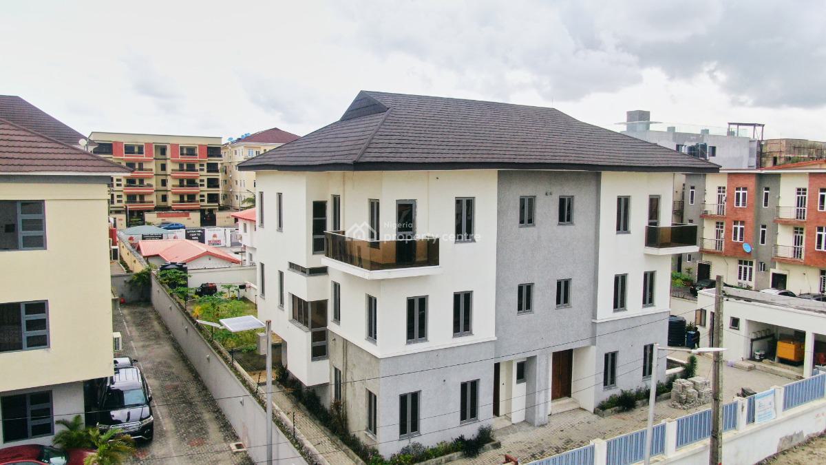 4 Bedroom Semi Detached House with 1 Room Staff Quarters, George Omonubi Street, Lekki Phase 1, Lekki, Lagos, Semi-detached Duplex for Sale