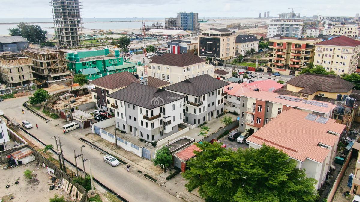4 Bedroom Semi Detached House with 1 Room Staff Quarters, George Omonubi Street, Lekki Phase 1, Lekki, Lagos, Semi-detached Duplex for Sale