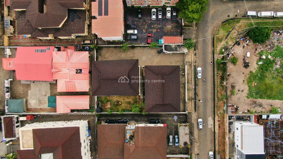 4 Bedroom Semi Detached House with 1 Room Staff Quarters, George Omonubi Street, Lekki Phase 1, Lekki, Lagos, Semi-detached Duplex for Sale