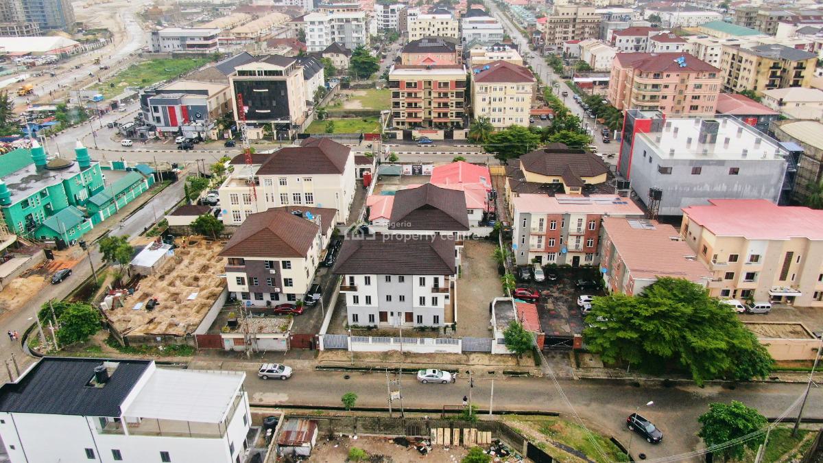 4 Bedroom Semi Detached House with 1 Room Staff Quarters, George Omonubi Street, Lekki Phase 1, Lekki, Lagos, Semi-detached Duplex for Sale