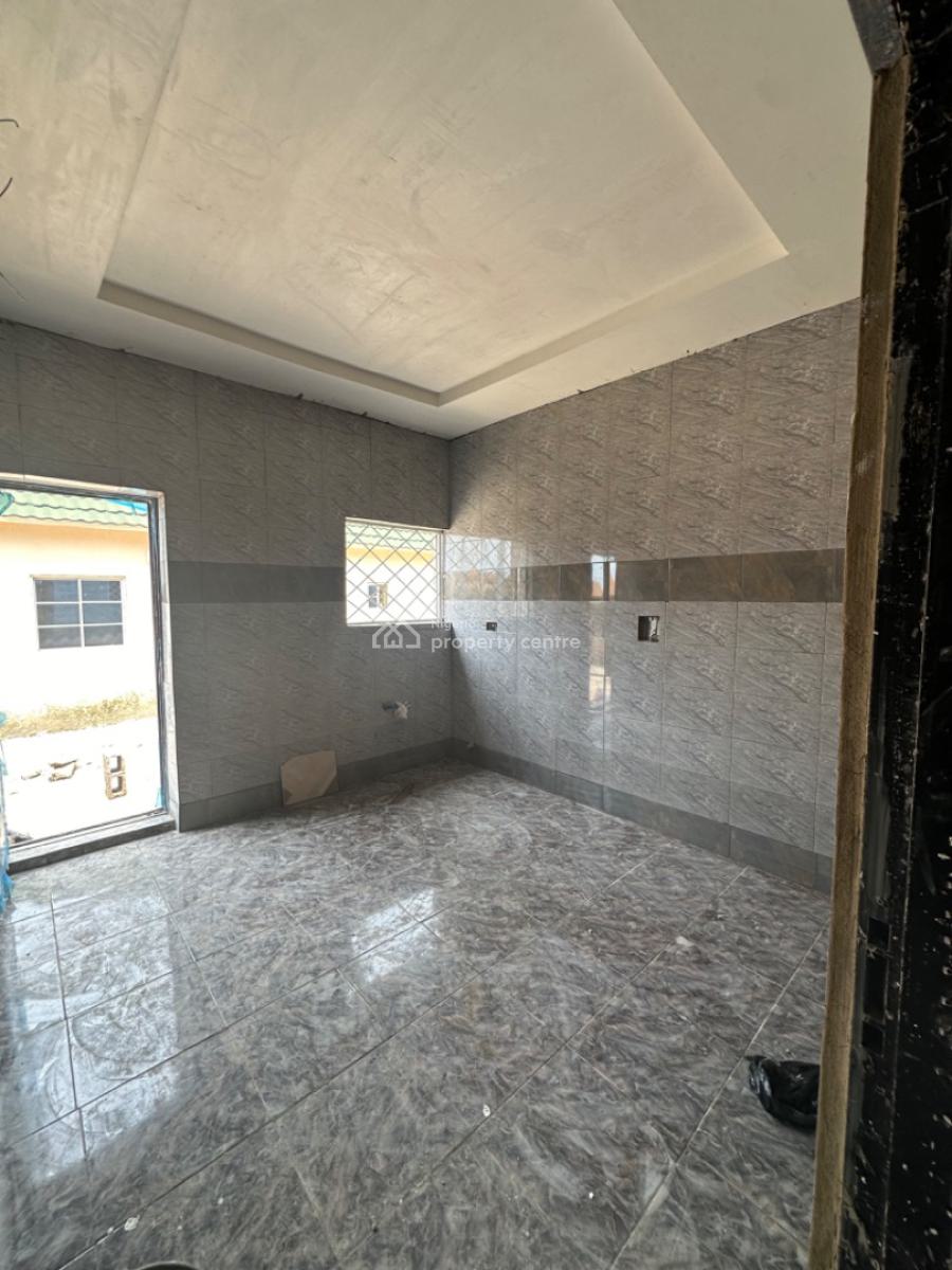 Excellent Spacious 2 Bedroom Bungalow, Lokogoma District, Abuja, Detached Bungalow for Rent
