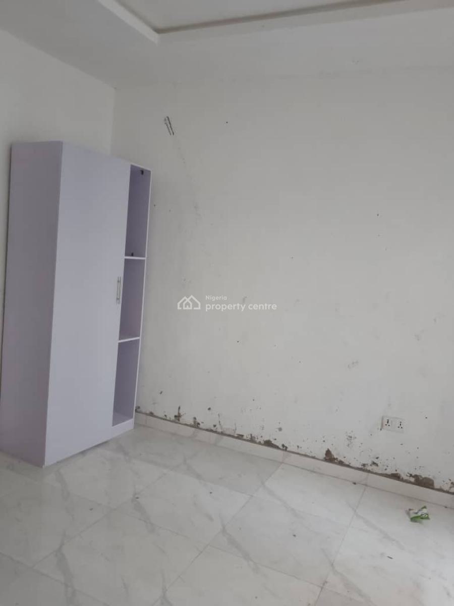 Luxurious Newly Built 2 Bedroom Flat Upstairs, Sangotedo, Ajah, Lagos, Flat / Apartment for Rent