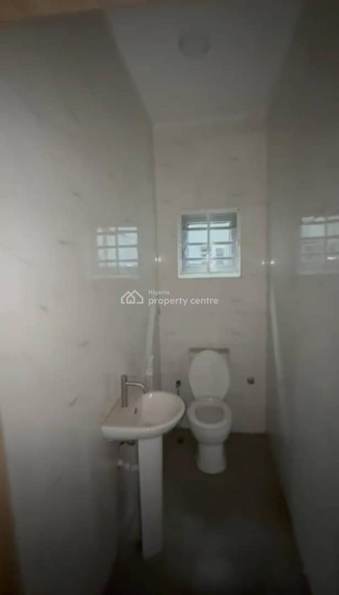 Newly Built 3bedroom Flat, Olatilewa Street Off Jubril Martins Via Olufemi Ogunlana Drive Lawason, Surulere, Lagos, Flat / Apartment for Rent