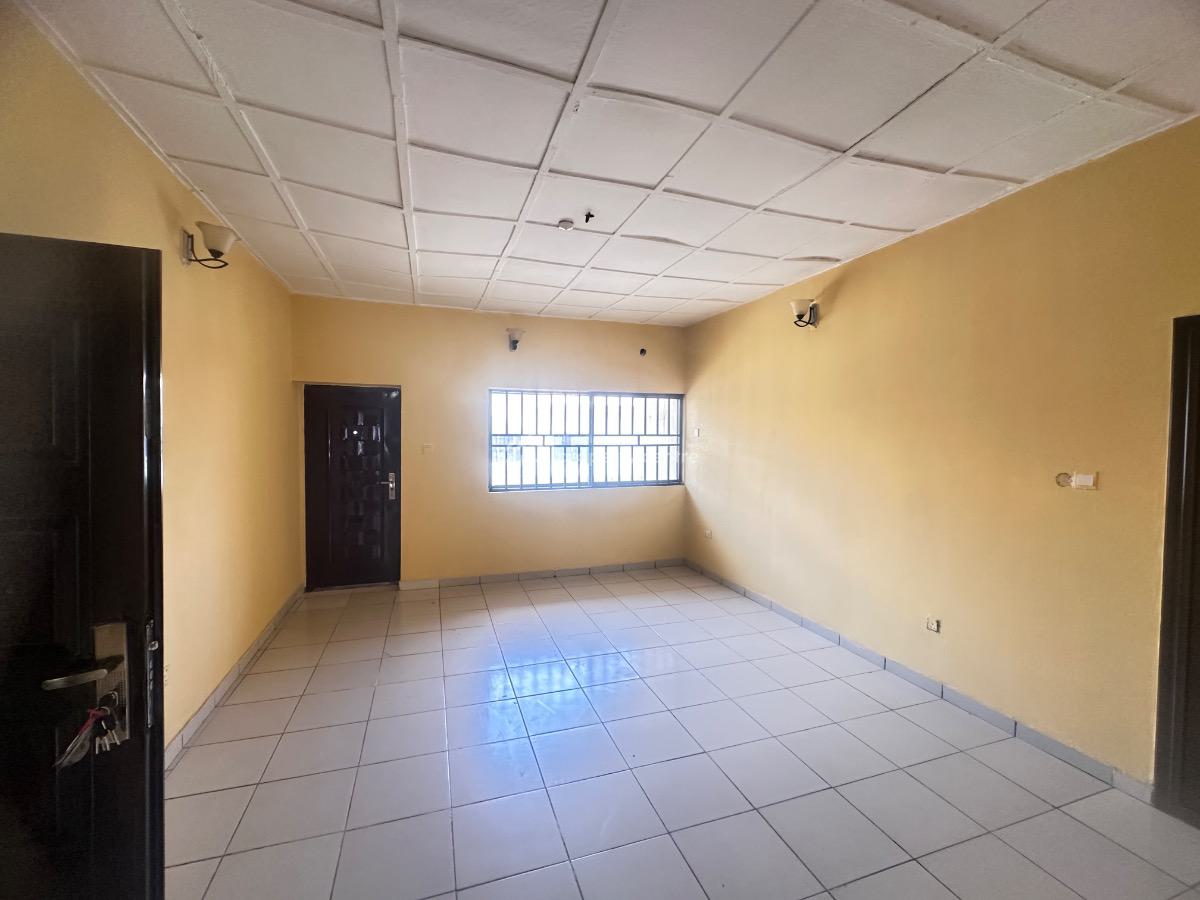 3 Bedroom Flat in an Accessible Area, Mabushi, Abuja, Flat / Apartment for Rent