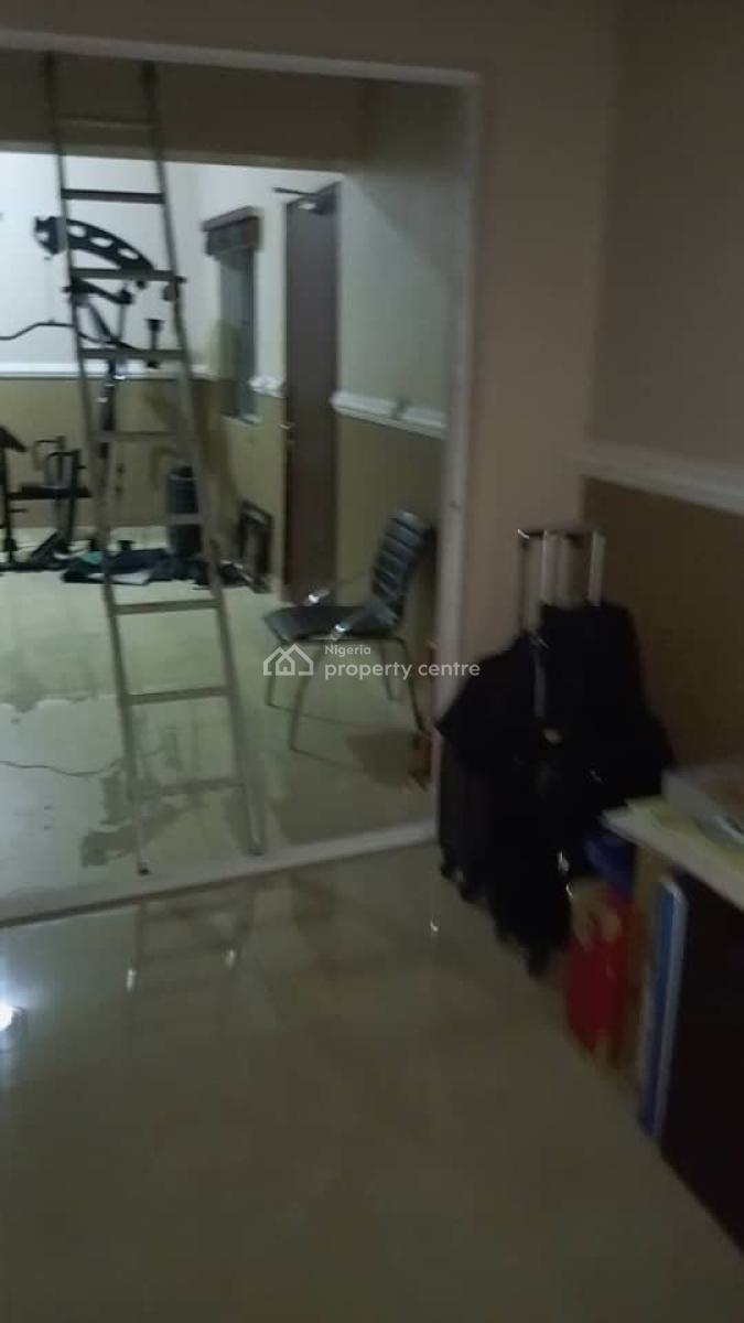 Massive 5-bedroom Luxury Mansion + 3 Bq -- Acadia Groove Estate, Osapa, Acadia Groove Estate, Osapa, Lekki, Lagos, House for Sale