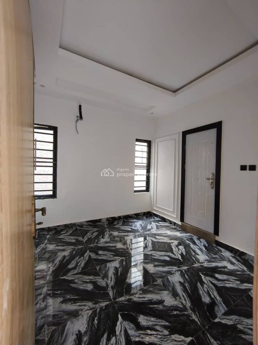 2 Beds, Can Also Be Used for Airbnb  (client Only.no Agents Pls), Ologolo, Lekki, Lagos, Flat / Apartment for Rent