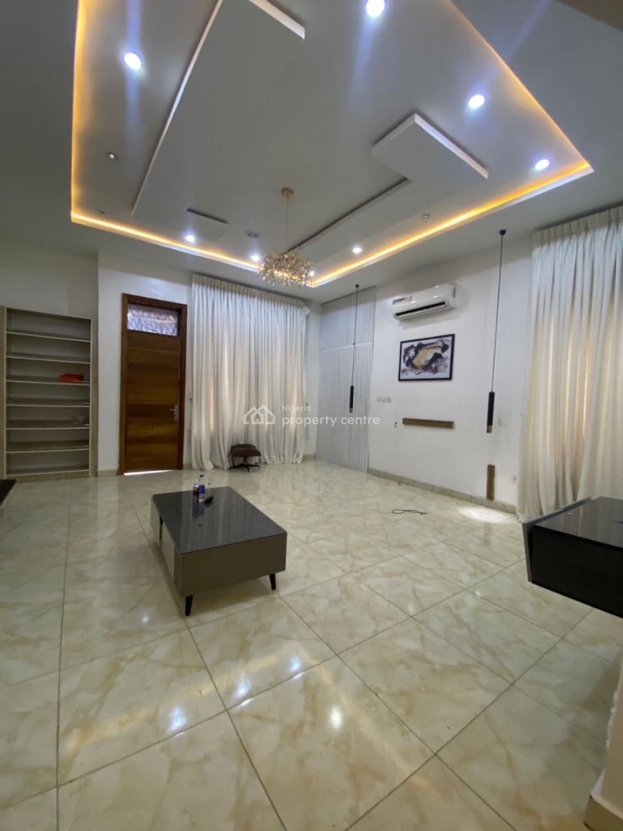 Partly Furnished Self Contain Studio, Oral Estate, Lekki Expressway, Lekki, Lagos, Self Contain (single Rooms) for Rent