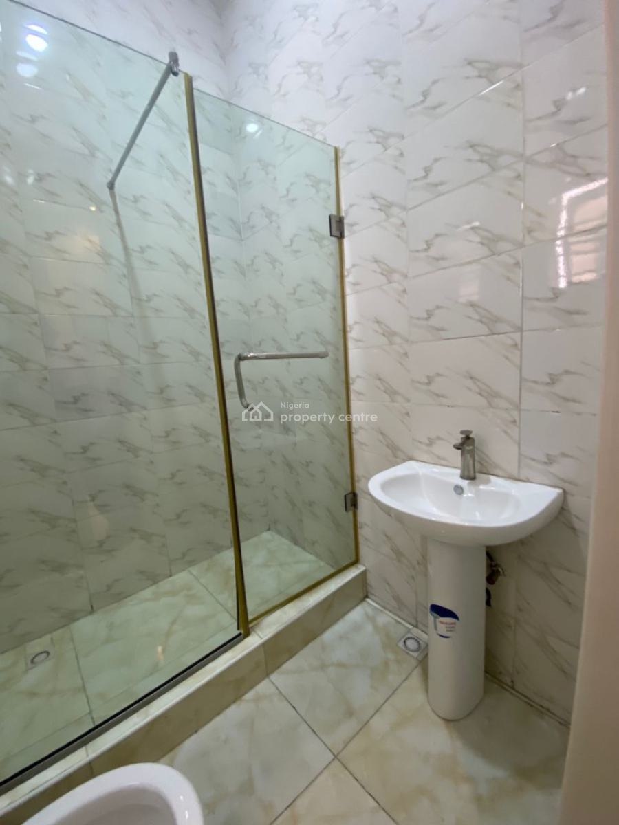 Self Contain, Oral Estate, Lekki Expressway, Lekki, Lagos, Self Contain (single Rooms) for Rent