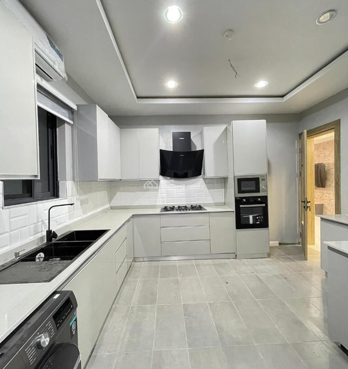 Lovely 4 Bedroom Maisonette with Swimming Pool and Gym, Lekki Phase 1, Lekki Phase 1, Lekki, Lagos, Detached Duplex for Rent