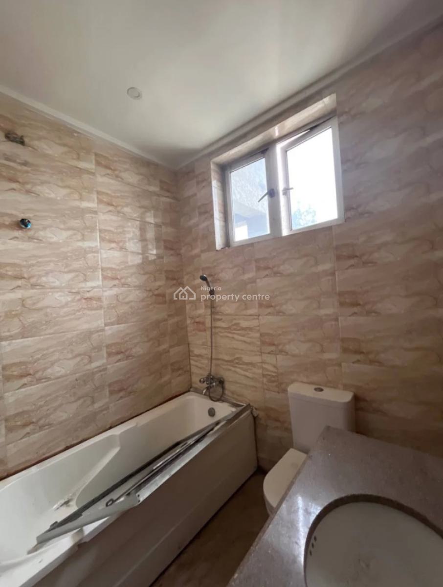 3 Bedroom Flat, Lekki Phase 1, Lekki, Lagos, Flat / Apartment for Rent