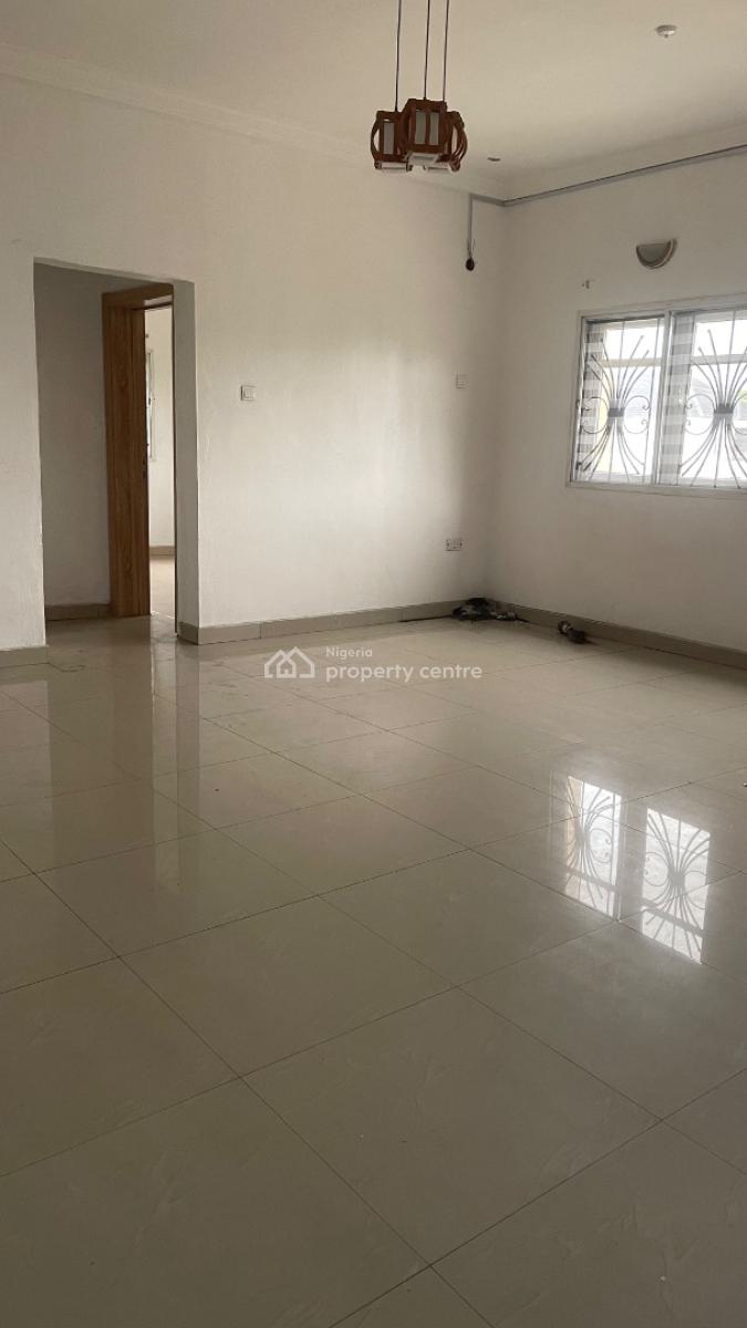 a Spacious 3 Bedroom Apartment, Mobil Road, Ilaje, Ajah, Lagos, Flat / Apartment for Rent