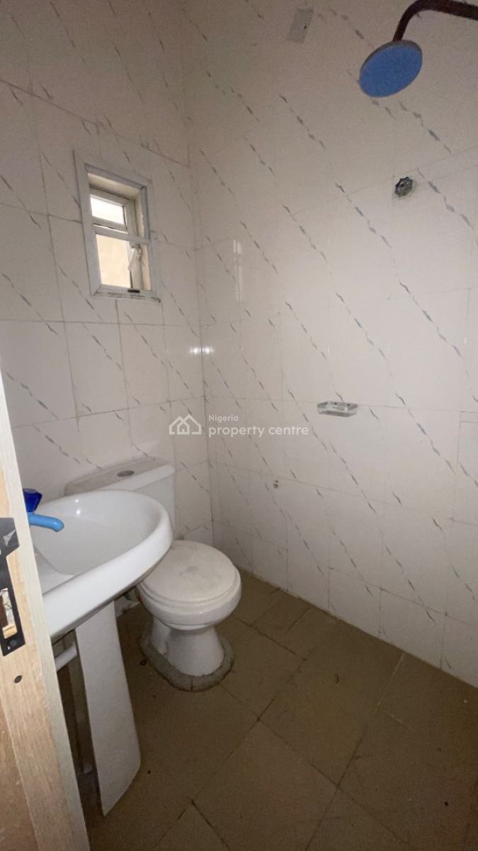 a Spacious 3 Bedroom Apartment, Mobil Road, Ilaje, Ajah, Lagos, Flat / Apartment for Rent