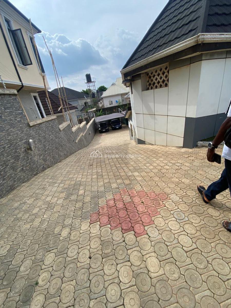 Luxury Spacious 6 Bedroom Duplex with Bq, Apo Resettlement, Apo, Abuja, Detached Duplex for Rent