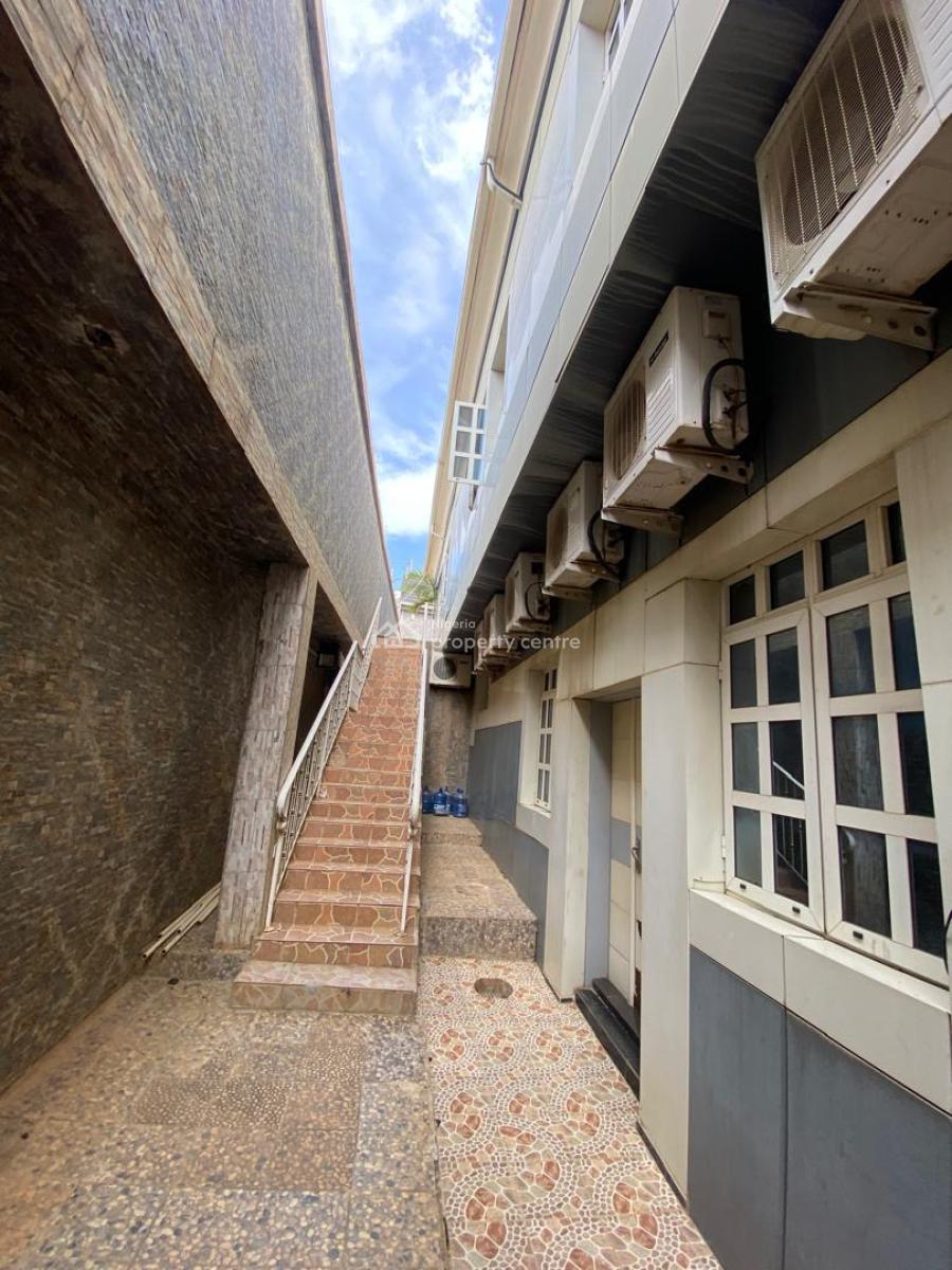 Luxury Spacious 6 Bedroom Duplex with Bq, Apo Resettlement, Apo, Abuja, Detached Duplex for Rent