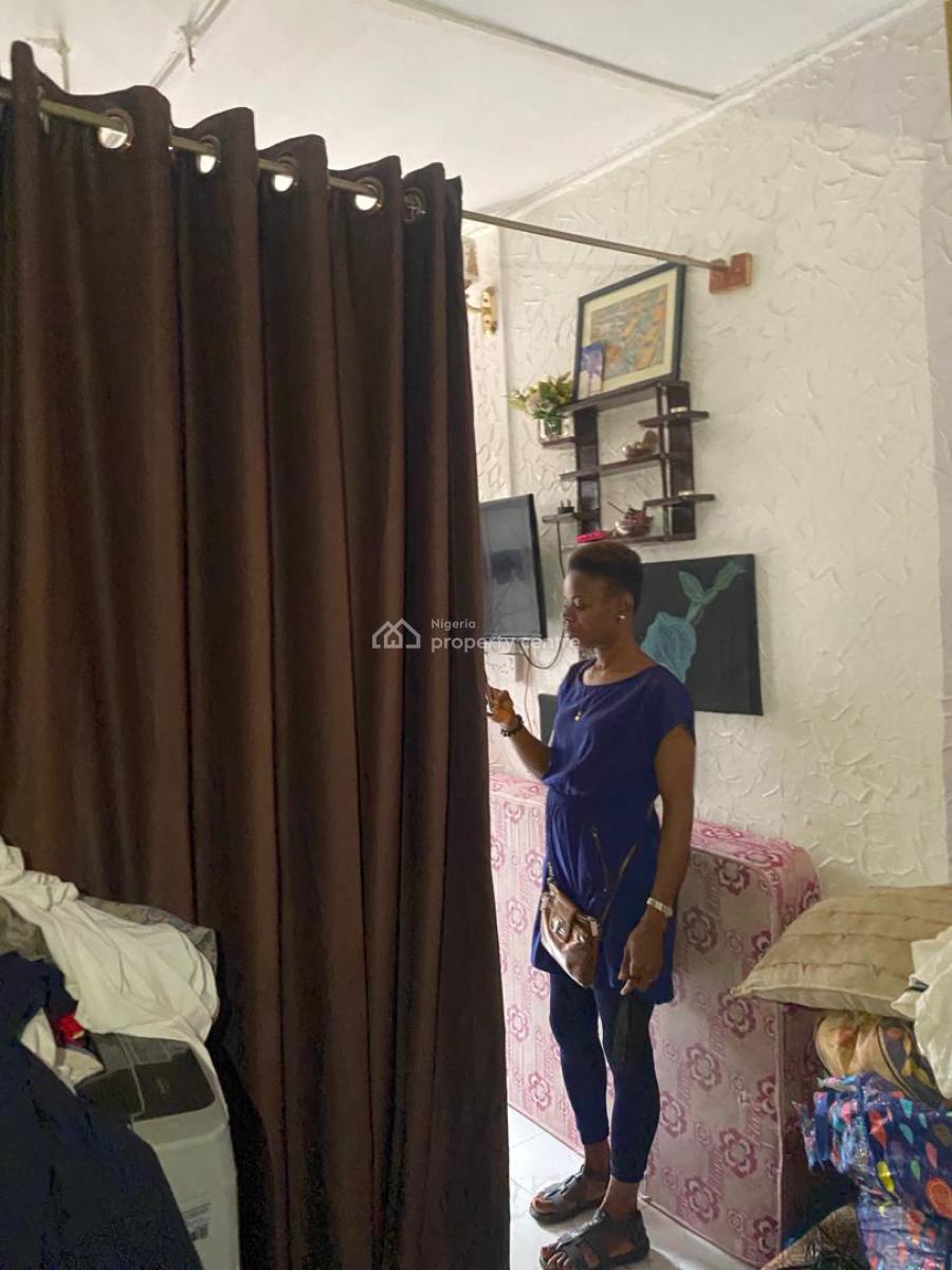 Mini Flat at Olowora Back of School with Separate Prepaid Meter, Olowora, Gra Phase 1, Magodo, Lagos, Mini Flat (room and Parlour) for Rent