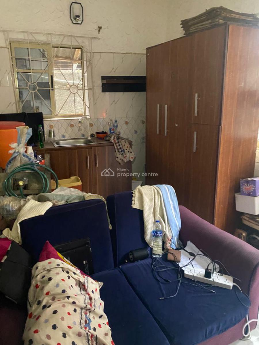 Mini Flat at Olowora Back of School with Separate Prepaid Meter, Olowora, Gra Phase 1, Magodo, Lagos, Mini Flat (room and Parlour) for Rent