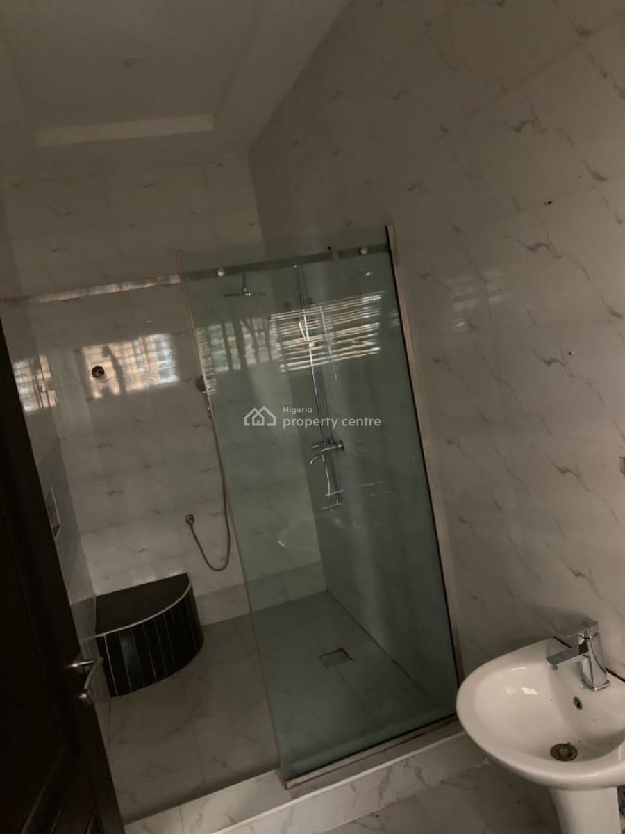 2 Bedrooms Flat with Bq, Eleganza, Opposite Vgc, Lekki, Lagos, Flat / Apartment for Rent