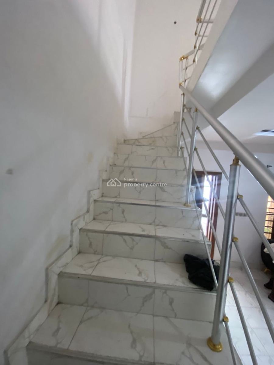 a 4 Bedroom Terraced Duplex, Ikota, Lekki, Lagos, Terraced Duplex for Rent