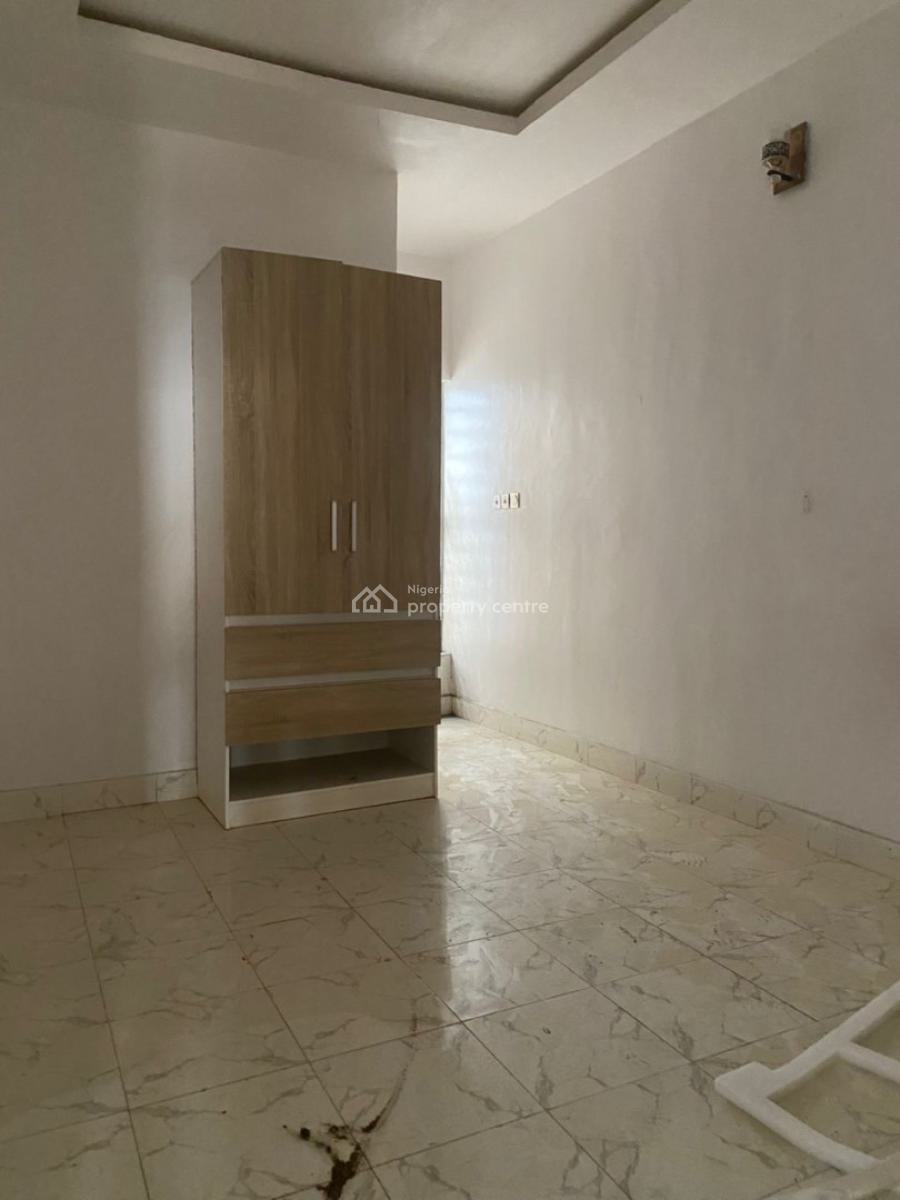 a 4 Bedroom Terraced Duplex, Ikota, Lekki, Lagos, Terraced Duplex for Rent