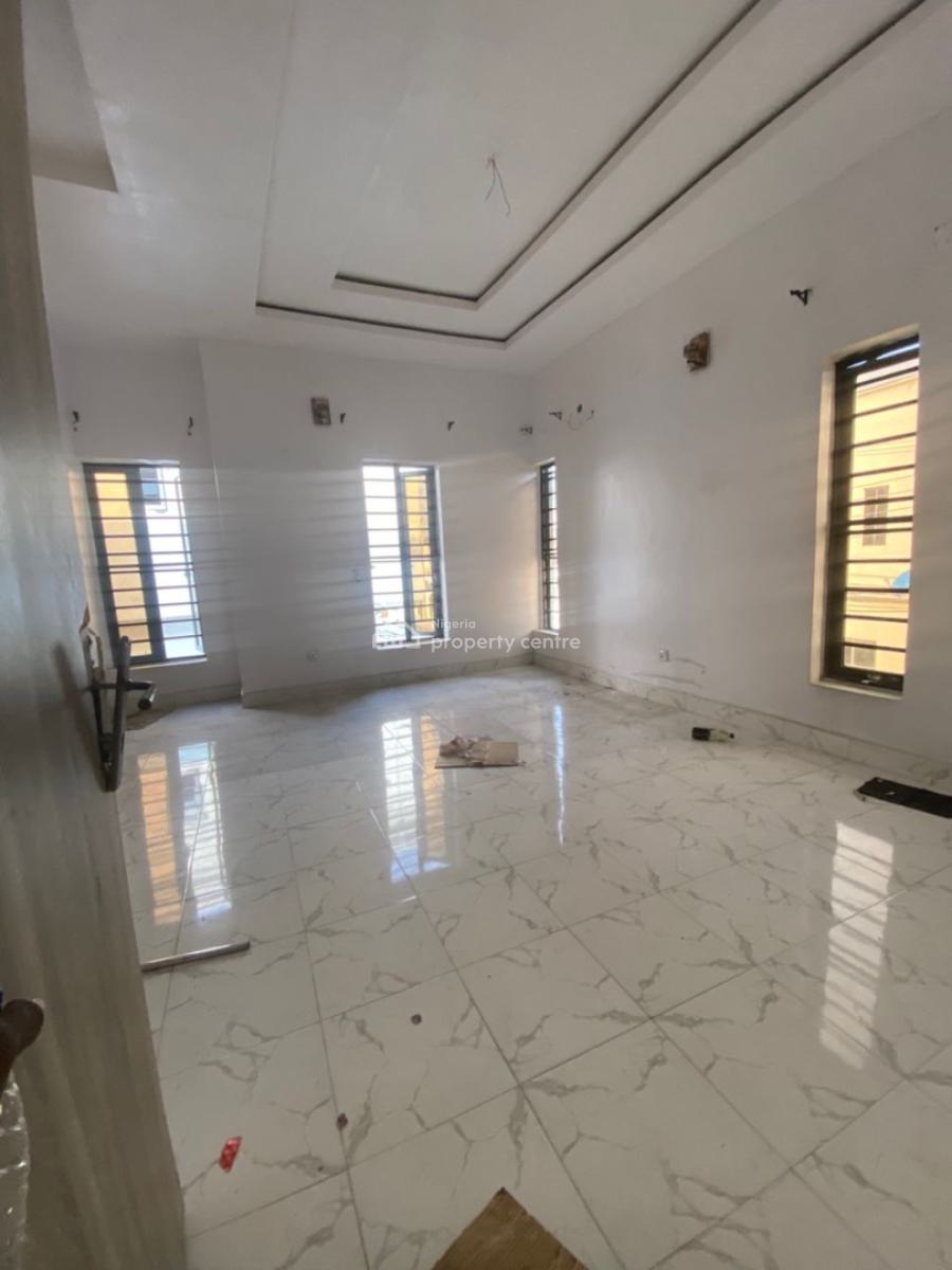 a 4 Bedroom Terraced Duplex, Ikota, Lekki, Lagos, Terraced Duplex for Rent