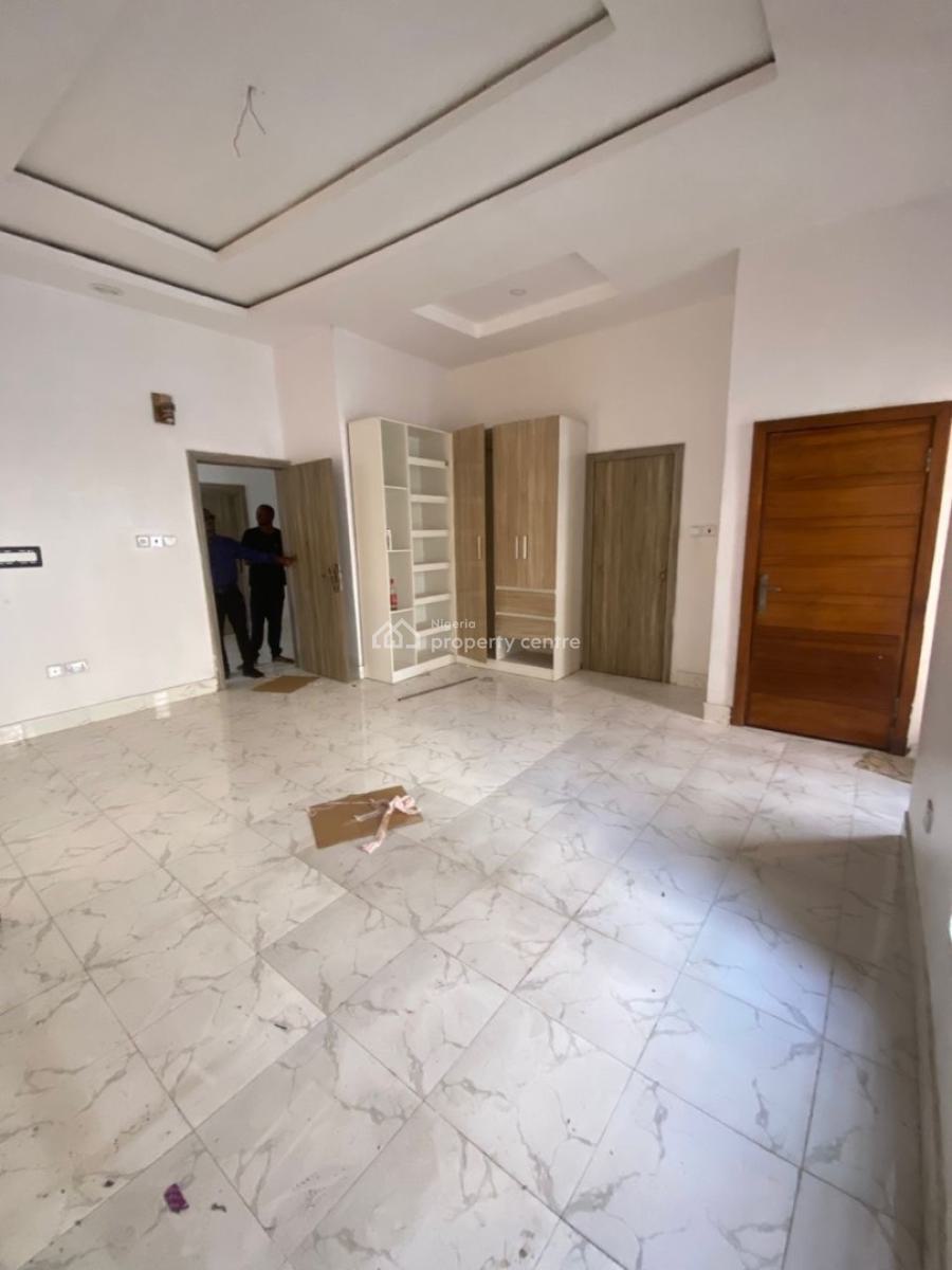 a 4 Bedroom Terraced Duplex, Ikota, Lekki, Lagos, Terraced Duplex for Rent