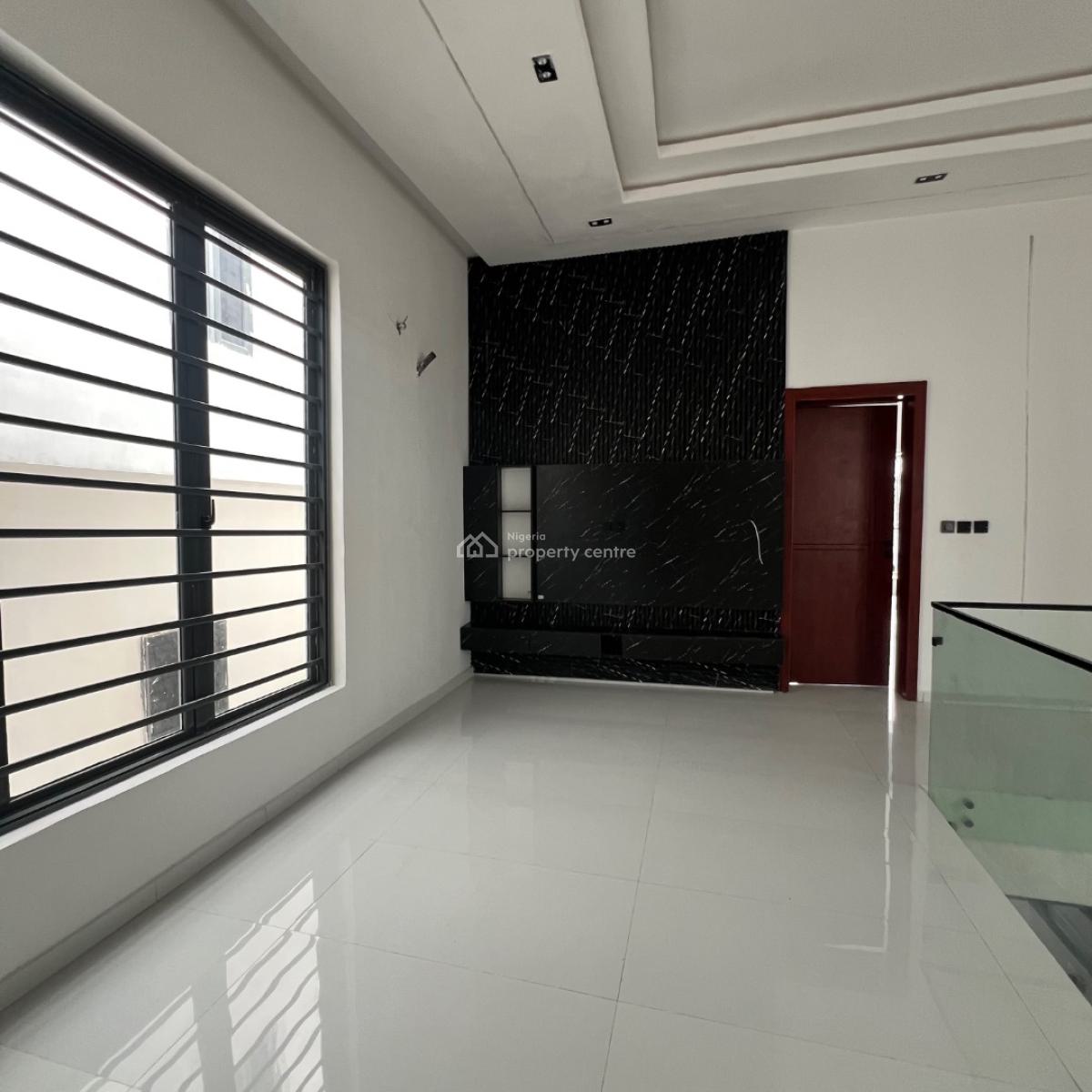 5 Bed & Bq  210 Million, Ajah, Lagos, Detached Duplex for Sale