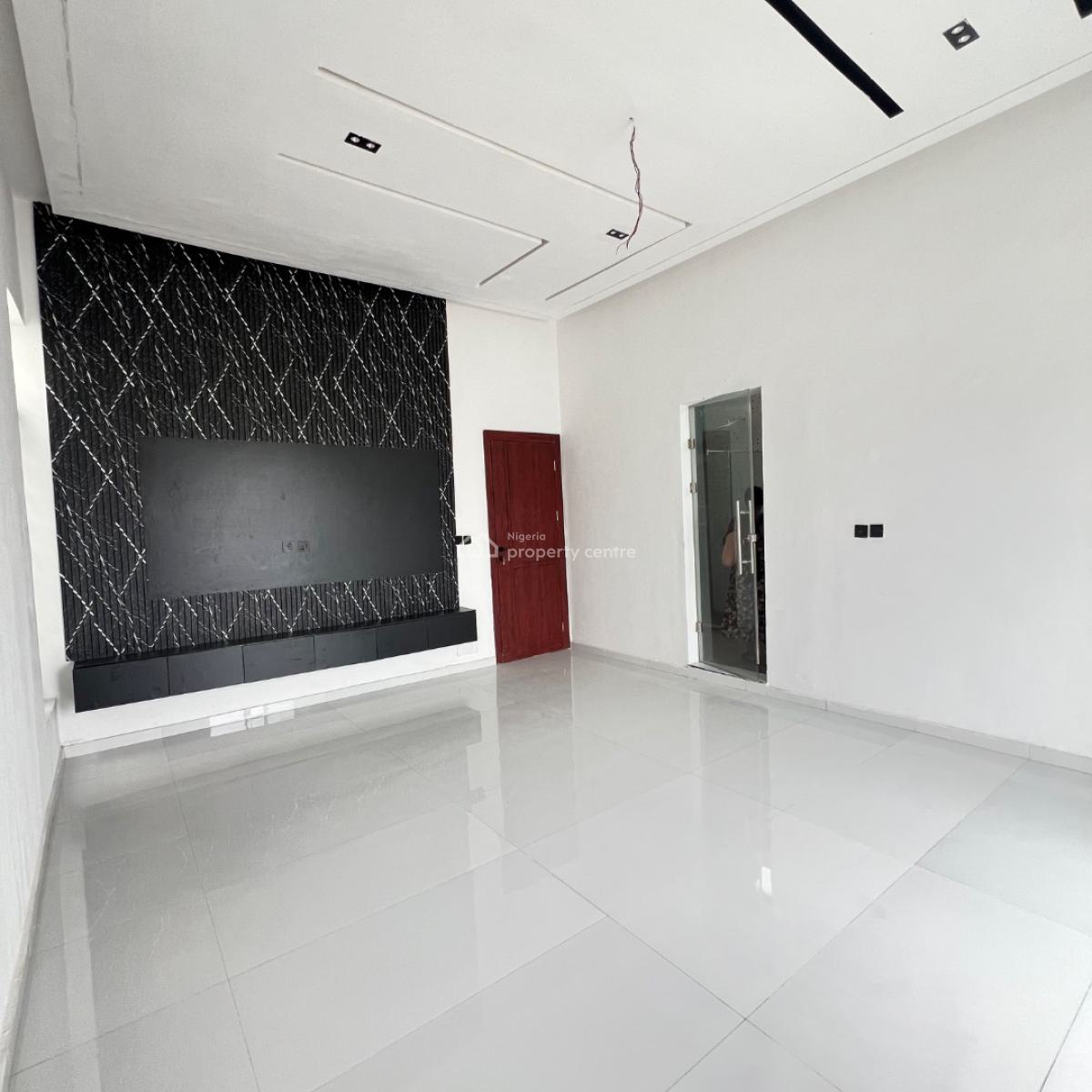 5 Bed & Bq  210 Million, Ajah, Lagos, Detached Duplex for Sale