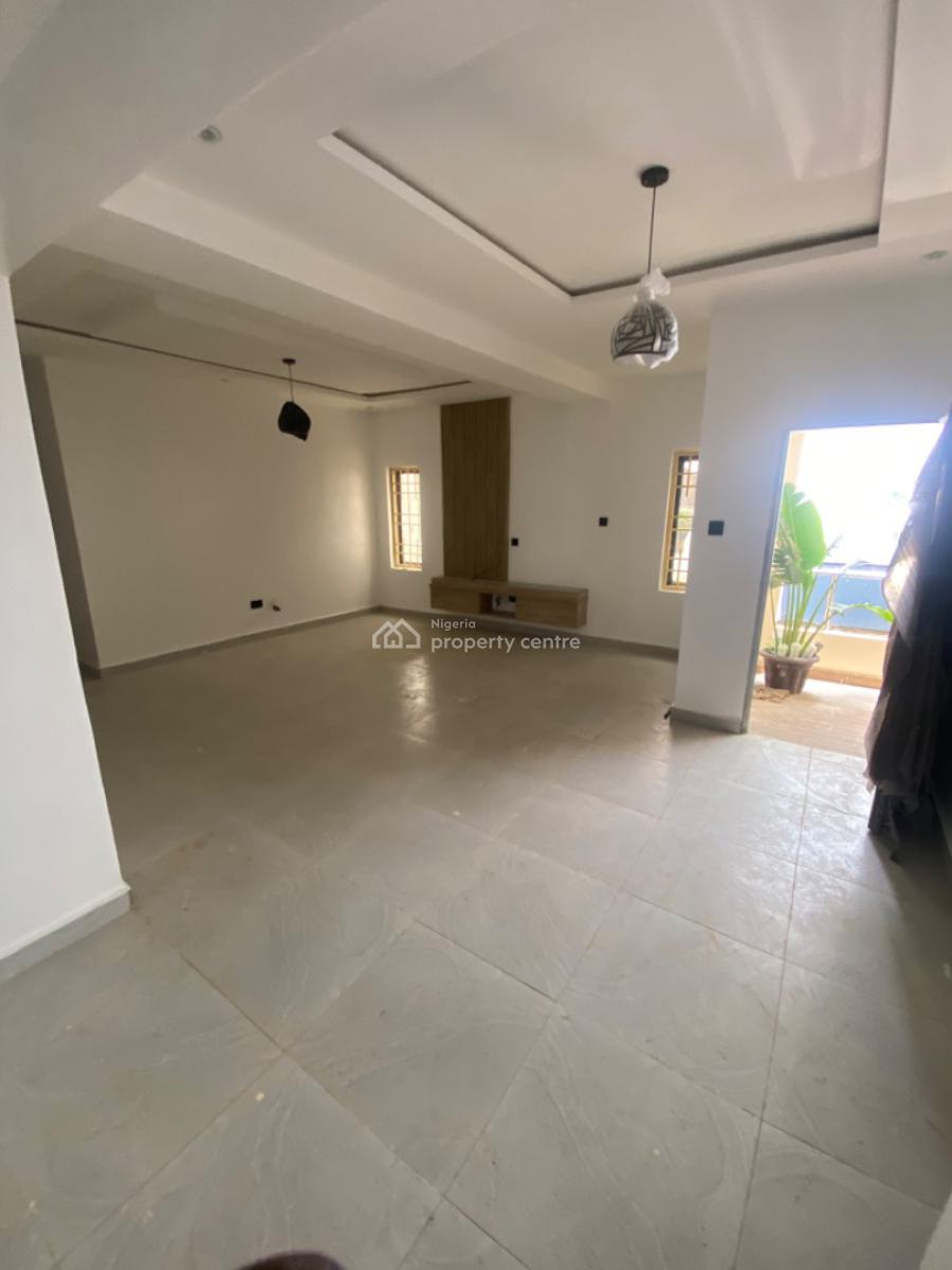 Brand New 3 Bedroom Flat, 2st Floor, Tarred Rd, By Jahi Junction, Jahi, Abuja, Block of Flats for Sale