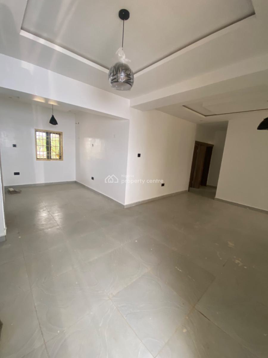 Brand New 3 Bedroom Flat, 2st Floor, Tarred Rd, By Jahi Junction, Jahi, Abuja, Block of Flats for Sale