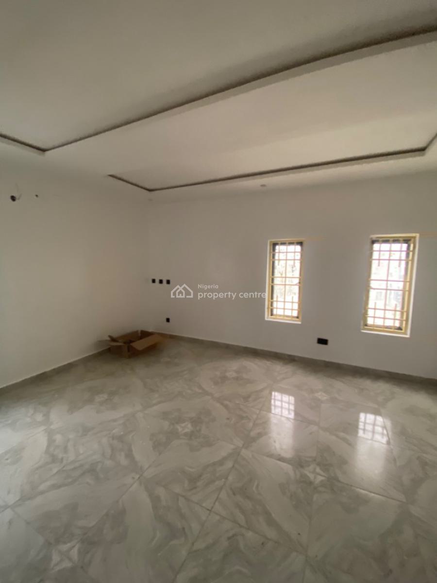 Brand New 3 Bedroom Flat, 2st Floor, Tarred Rd, By Jahi Junction, Jahi, Abuja, Block of Flats for Sale