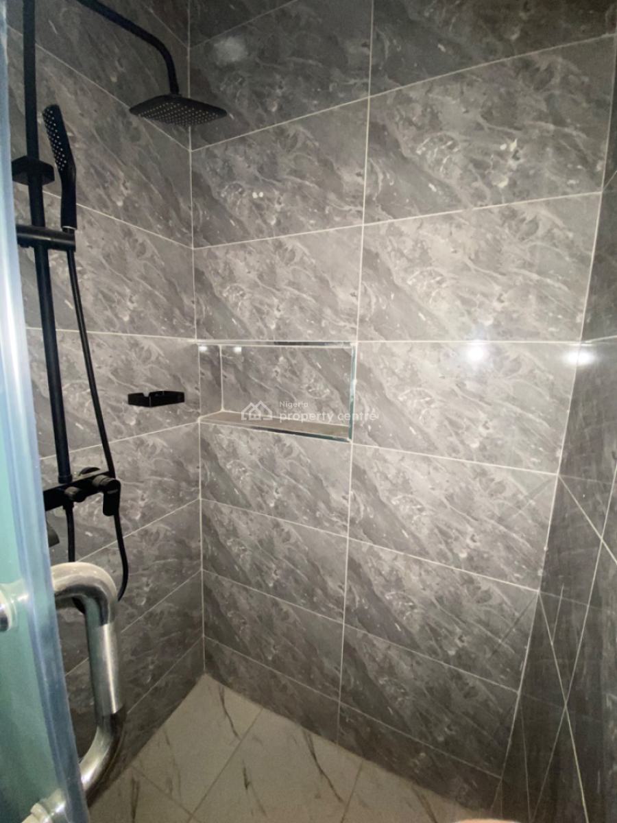 Brand New 3 Bedroom Flat, 2st Floor, Tarred Rd, By Jahi Junction, Jahi, Abuja, Block of Flats for Sale