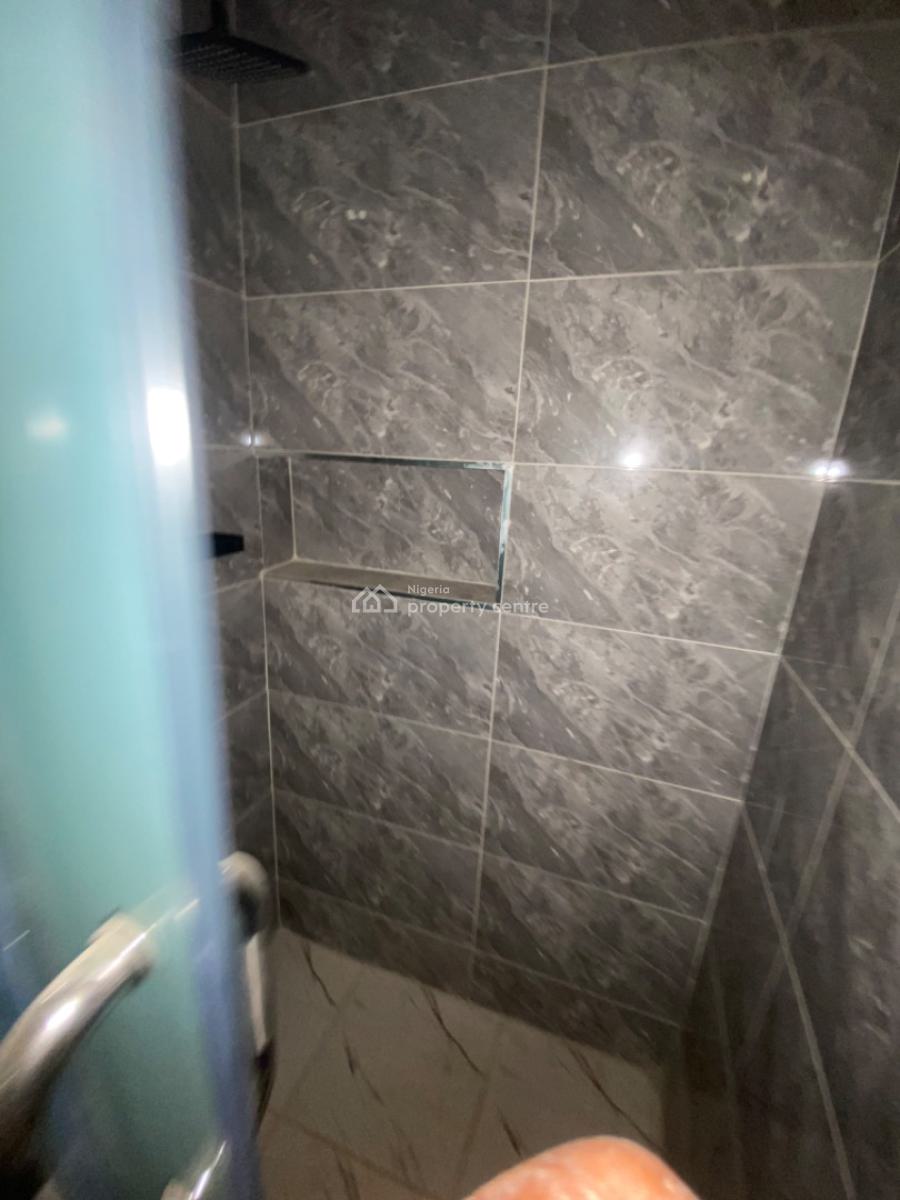 Brand New 3 Bedroom Flat, 2st Floor, Tarred Rd, By Jahi Junction, Jahi, Abuja, Block of Flats for Sale