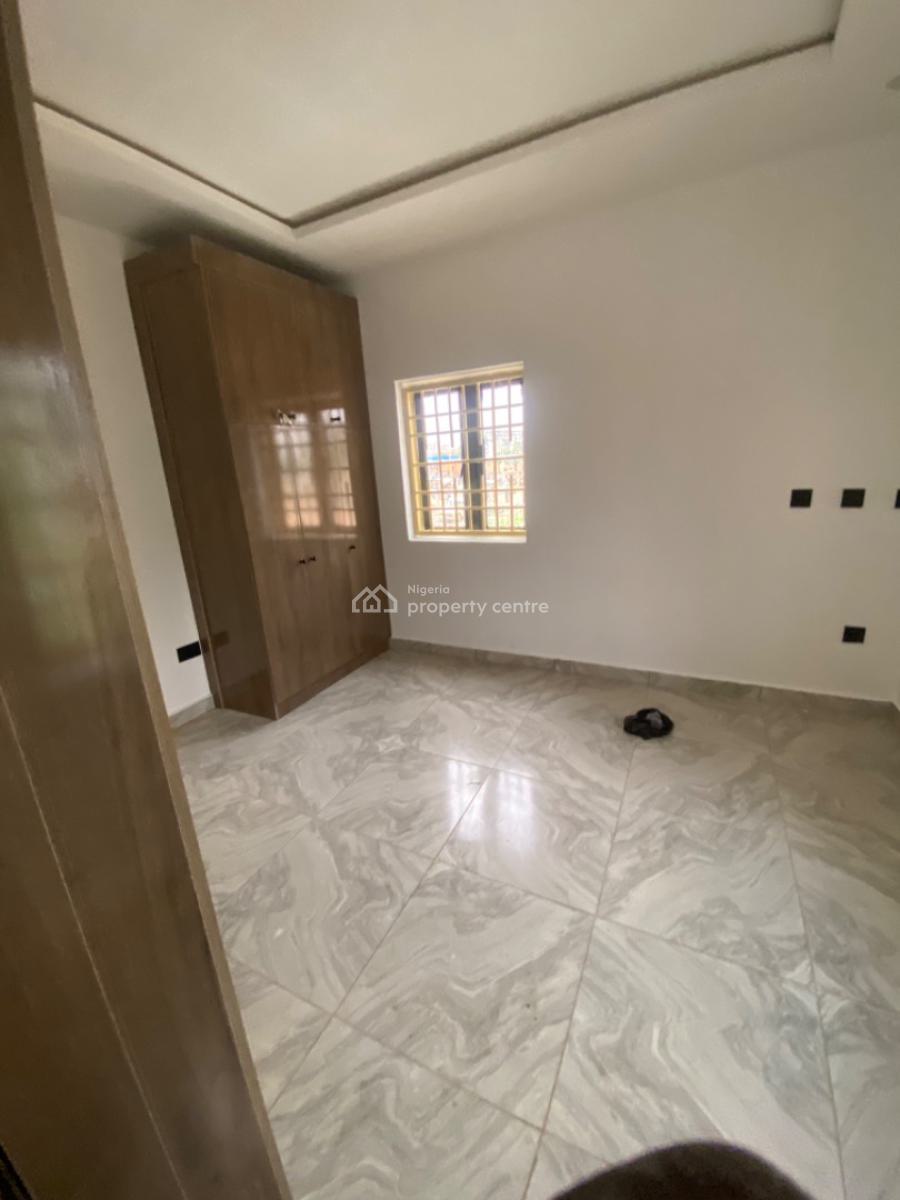 Brand New 3 Bedroom Flat, 2st Floor, Tarred Rd, By Jahi Junction, Jahi, Abuja, Block of Flats for Sale