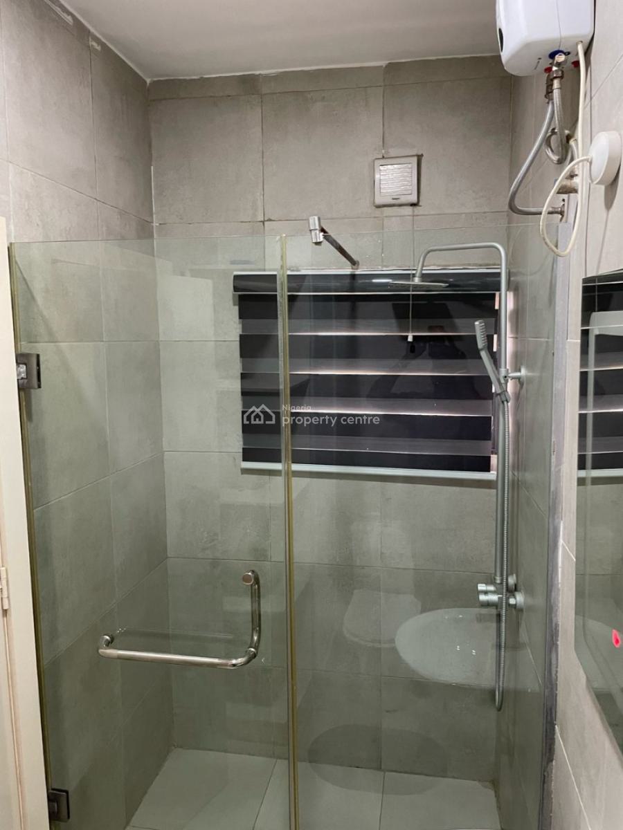 Spacious 3-bedroom Apartment with Secure Estate & Elevator Access, Ikoyi, Ikoyi, Lagos, Flat / Apartment for Sale