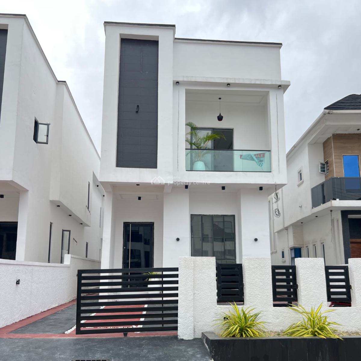5 Bed & Bq  230million, Ajah, Lagos, Detached Duplex for Sale