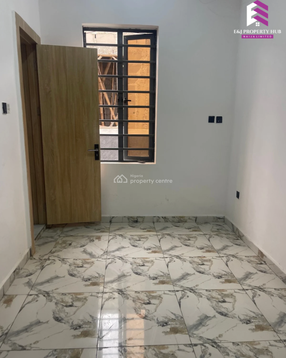 Spacious 4 Bedroom Terrace Duplex in a Secured Estate, Before Lagos Business School, 1 Minute Walk From Lekki Epe Expressway, Ajah, Lagos, Terraced Duplex for Sale